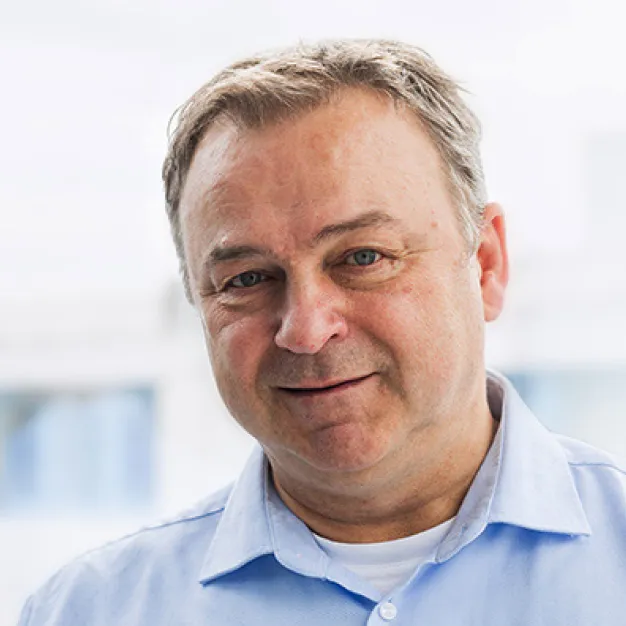 Niels Kimmel - Information Technology